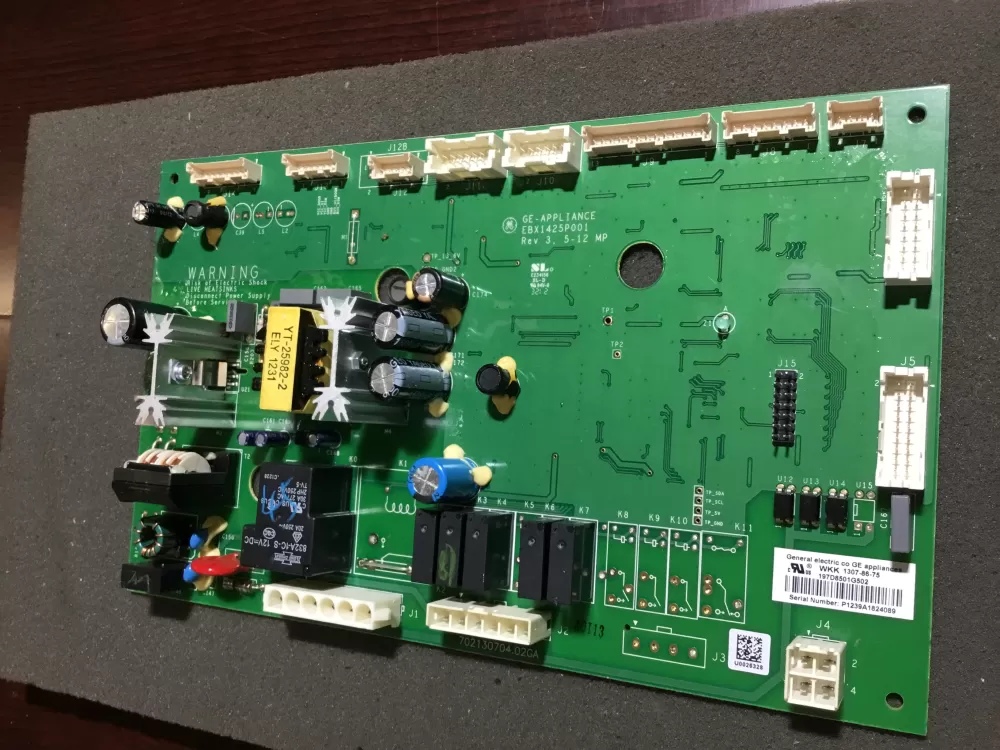 GE 197D8501G502 EBX1425P001 70213070402GA Refrigerator Control Board