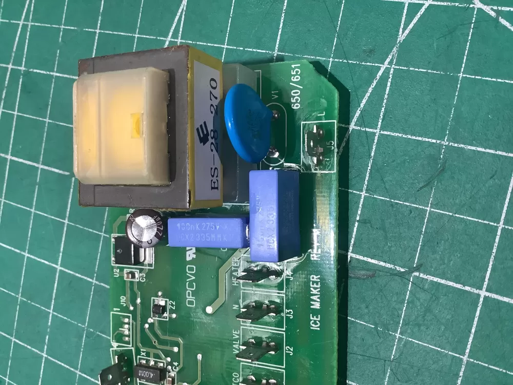 RJ Ice Maker Control Board ES-28-270 AZ187899 | AR92