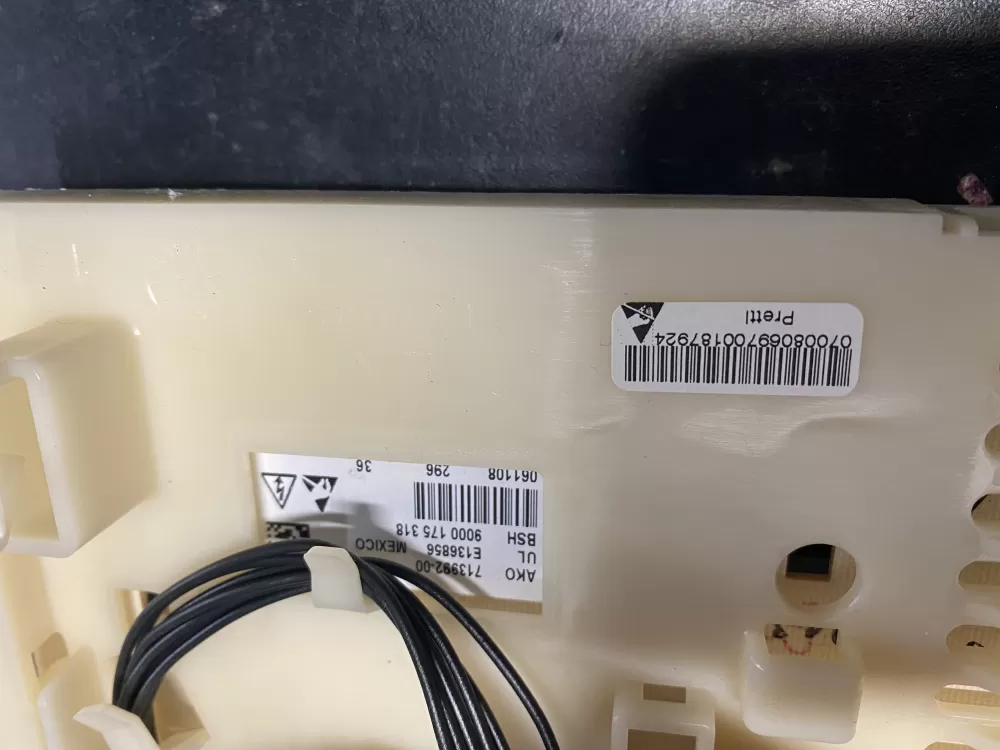 Bosch 9000175318 Dryer Control Board AZ13060 | BKV269