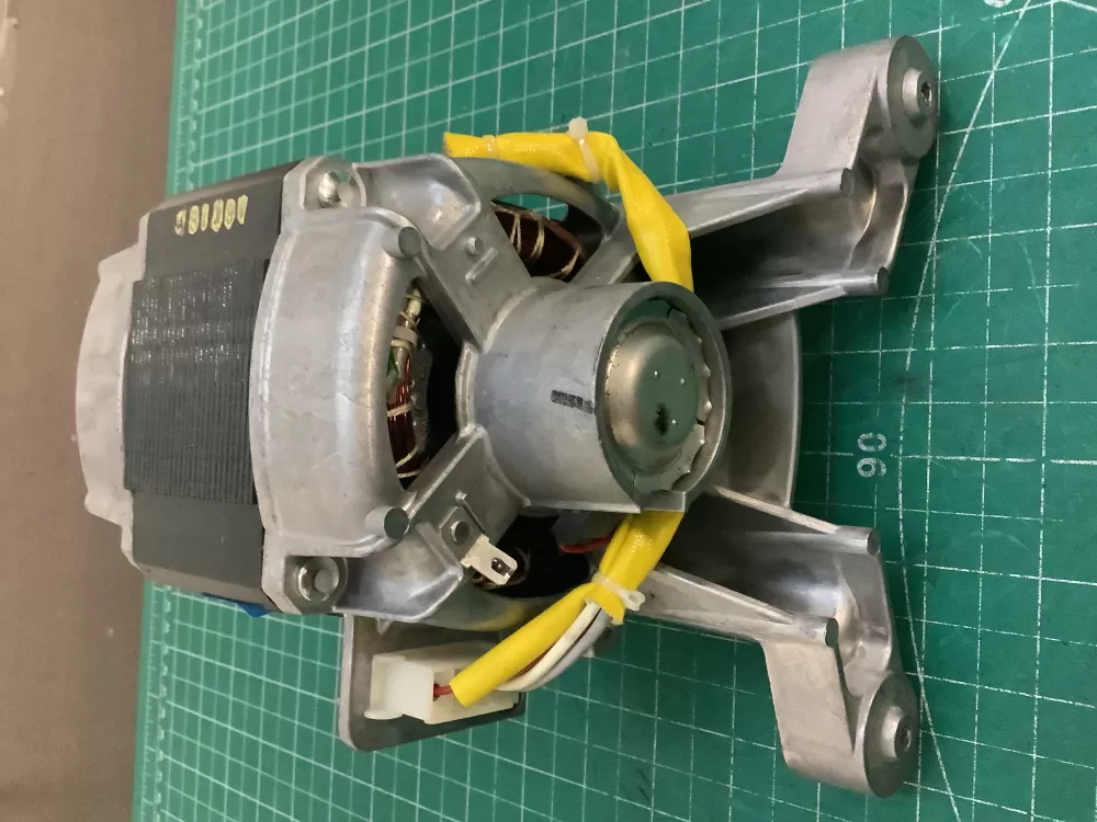 Frigidaire 134638900 Washer Drive Motor AZ221531 | SLA40