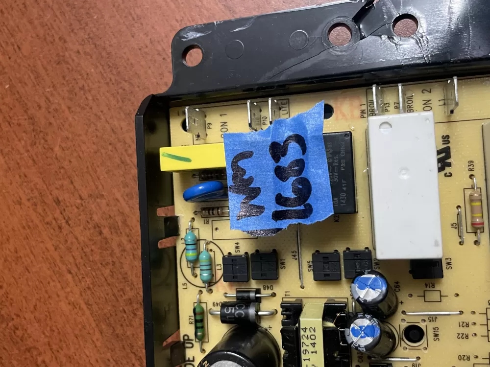 Whirlpool Maytag AP6023641 W10655845 Range Control Board AZ94055 | Wm1683