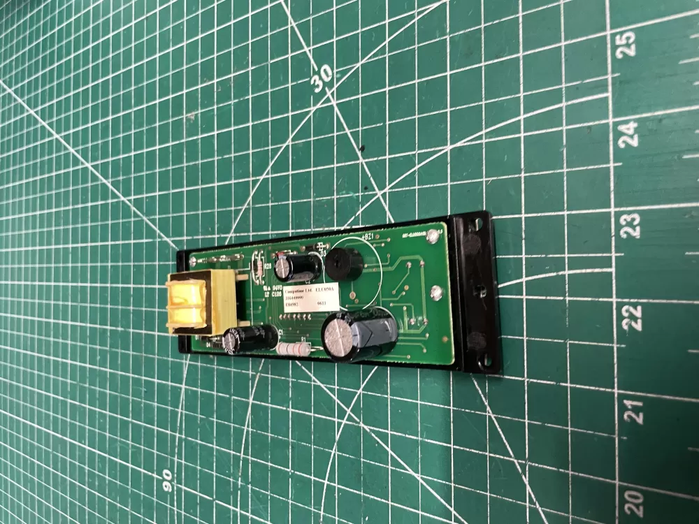 Frigidaire  Kenmore  Tappan 316440000  AP3906100  1157471  316116200  AH1146103  EA1146103  PS1146103 Oven Control Board