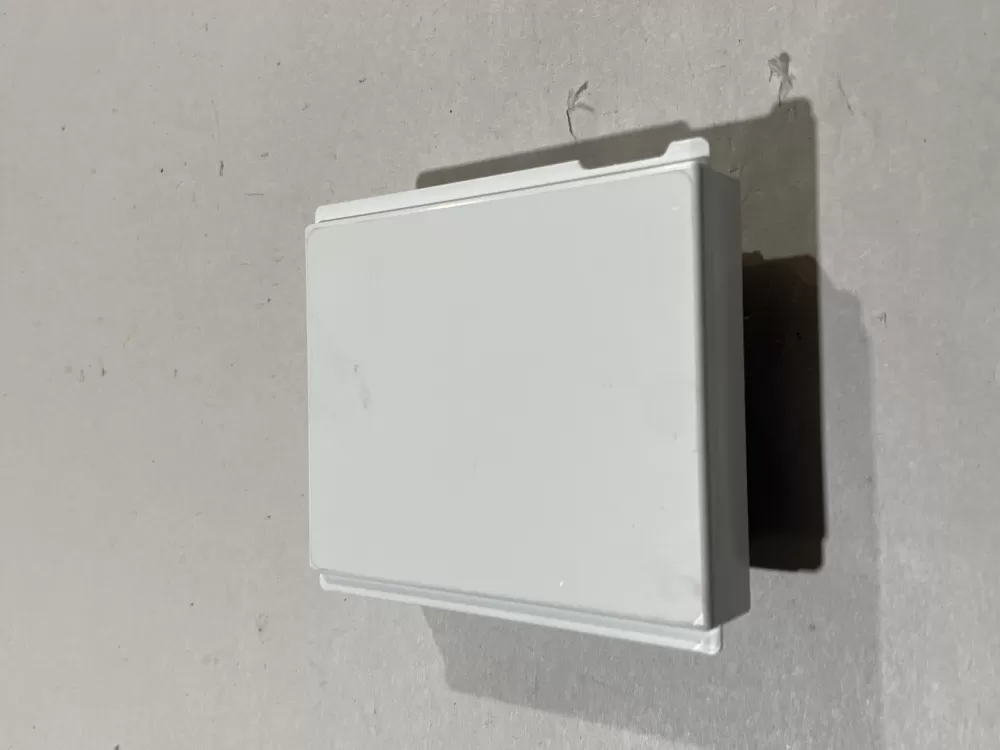 Kenmore LG EBR60070704 Refrigerator Control Board Dispenser AZ131530 | Wm870