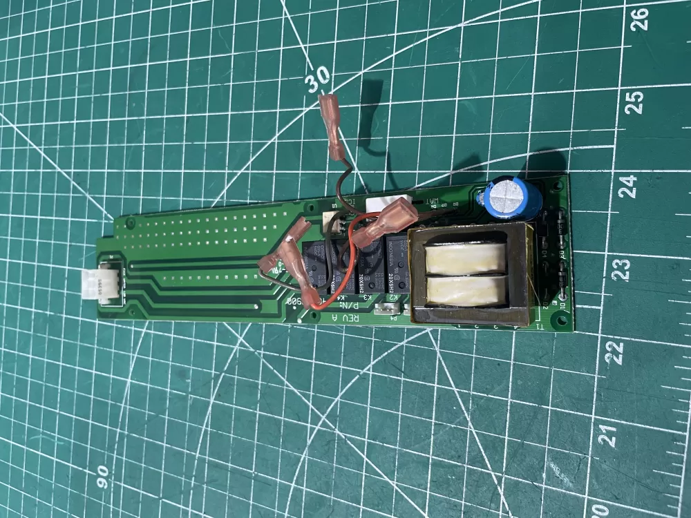 Frigidaire 703644-02 Refrigerator Control Board