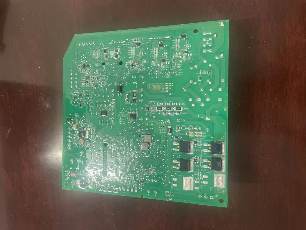 Whirlpool W11124692 Refrigerator Control Board AZ39718 | KM326