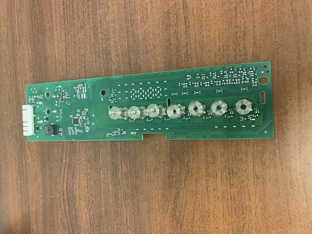 Bosch 766627-07 9000910812 EPW63350 Interface Control AZ44501 | BK1761