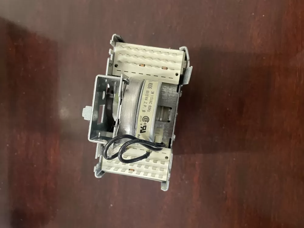 Frigidaire White Westinghouse 137394000 Washer Timer Control AZ45844 | KM218
