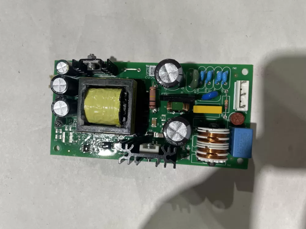 Frigidaire A05173002A AM-A051730A ERF030WP-01 A05173002 Refrigerator Control Board