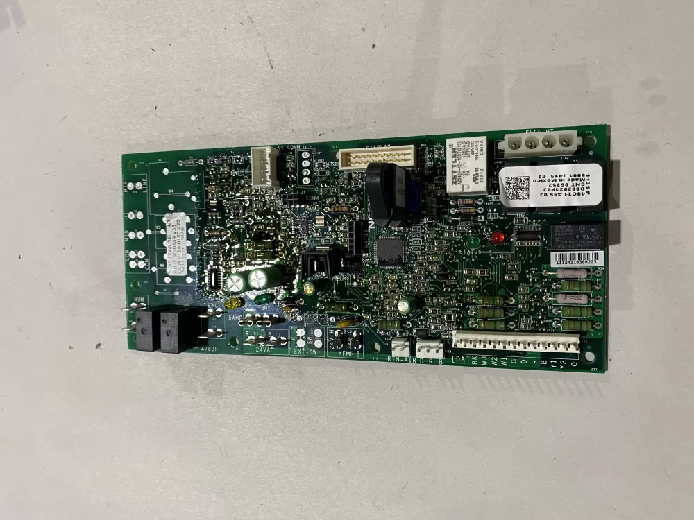 Trane Emerson D802034P02 Furnace Control Board AZ172786 | BK704