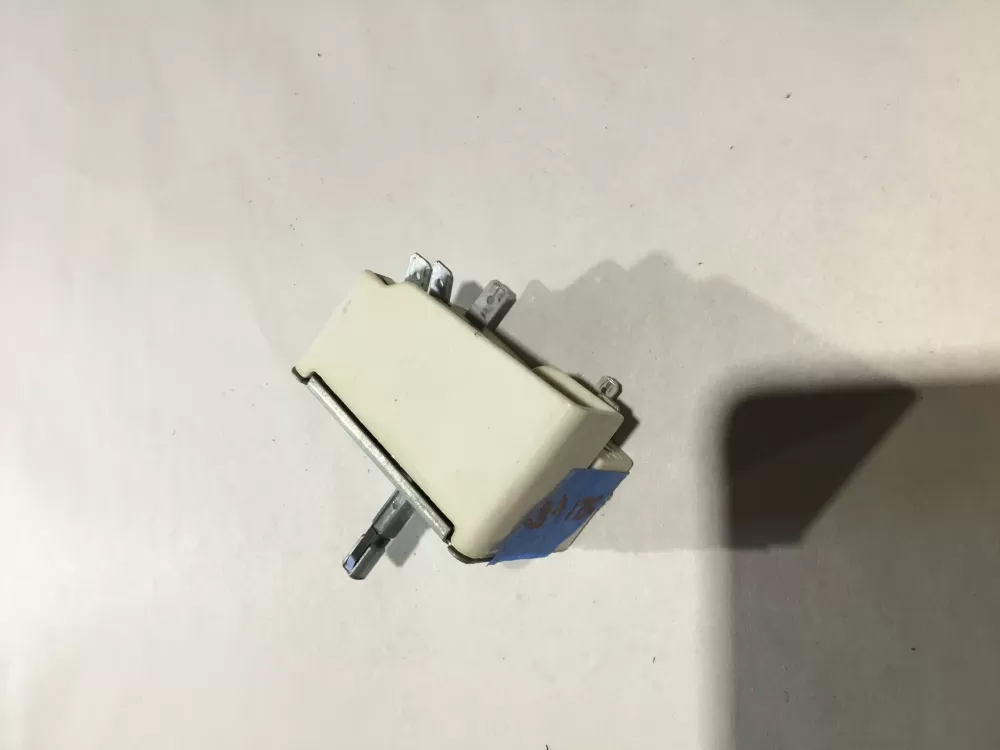 GE WB24T10028 Range Switch AZ102180 | Sl128