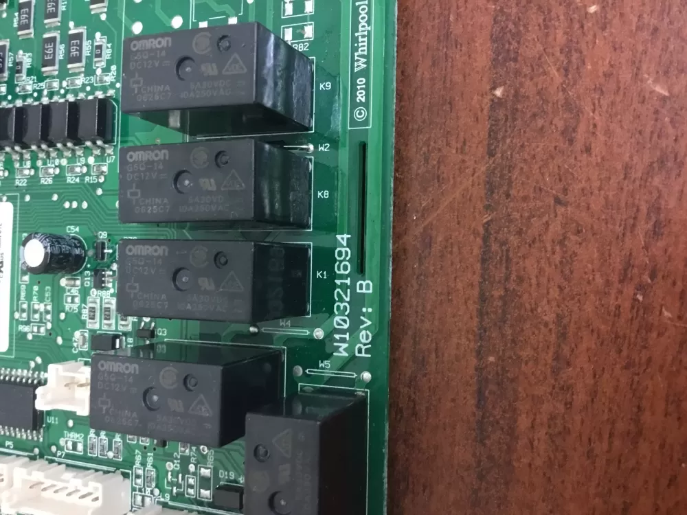 Whirlpool W10321694 Refrigerator Control Board AZ30686 | NR880