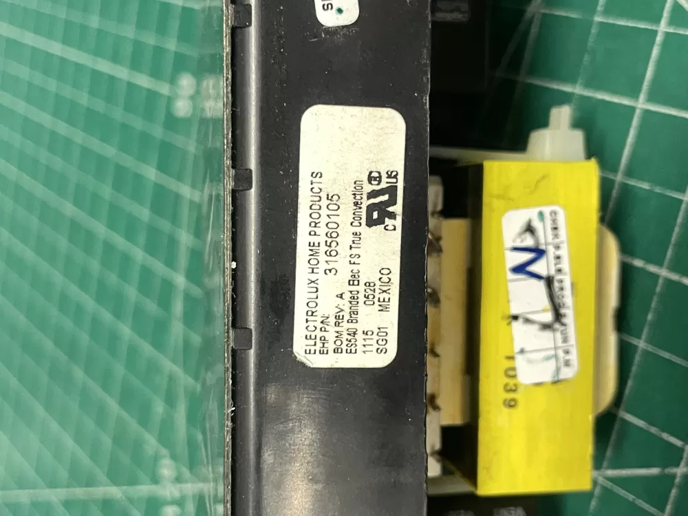 Frigidaire AP5807223 316560105  Control Board AZ211133 | Wm1597