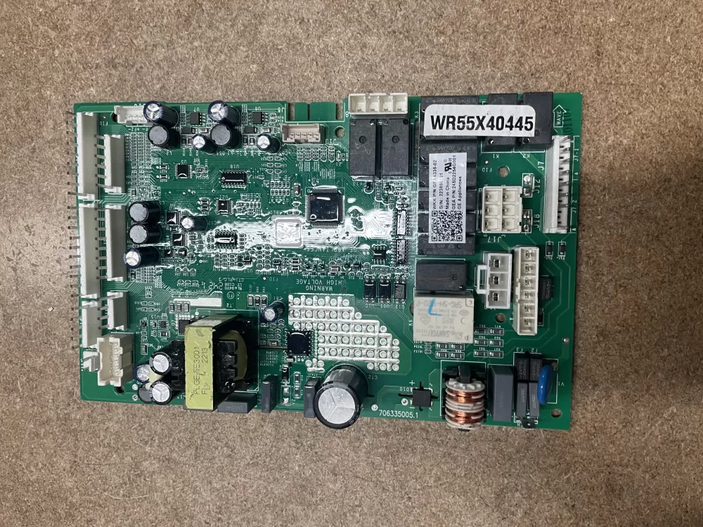 GE Wr55x40445 Refrigerator Control Board AZ20336 | KM1649