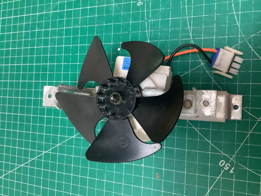 Panasonic 197D2038P009 Evaporator Fan AZ226863 | SLA134
