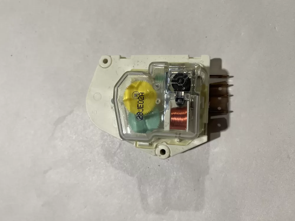 Frigidaire Kenmore AP2111929 12762 Refrigerator Defrost Timer AZ138067 | BK1338