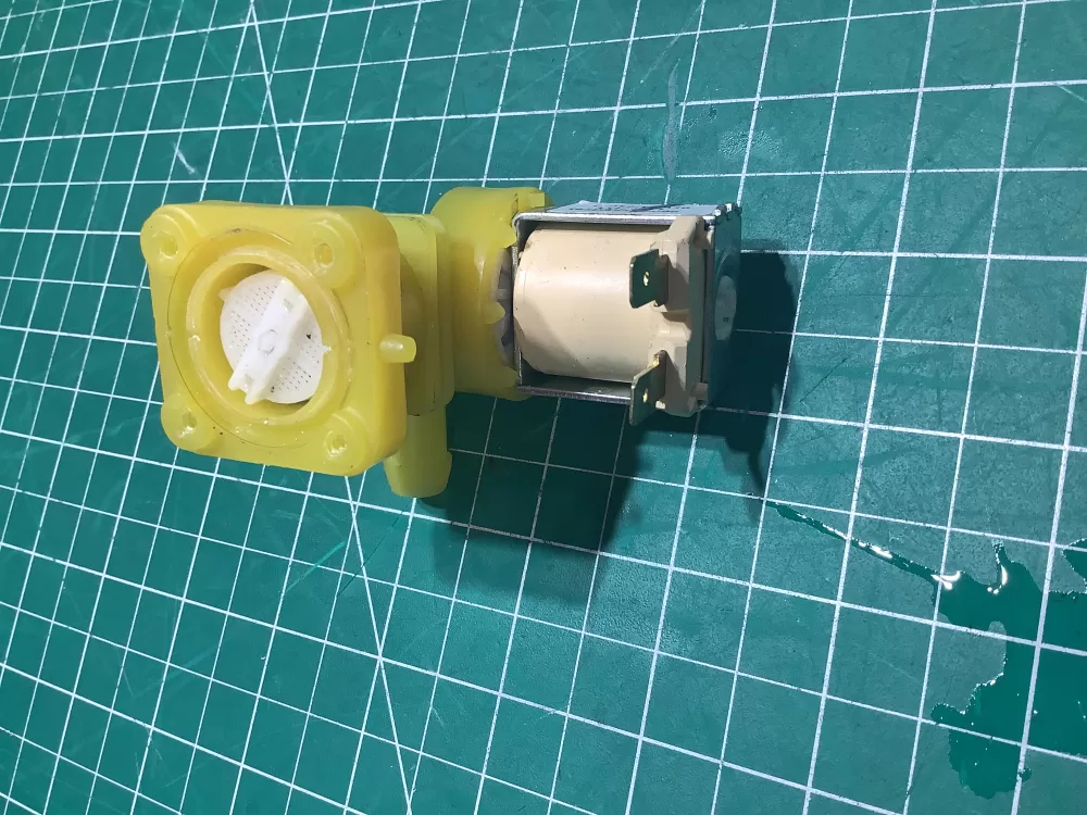 GE 33129011 Wd15x10014 Dishwasher Water Valve AZ160891 | SL158