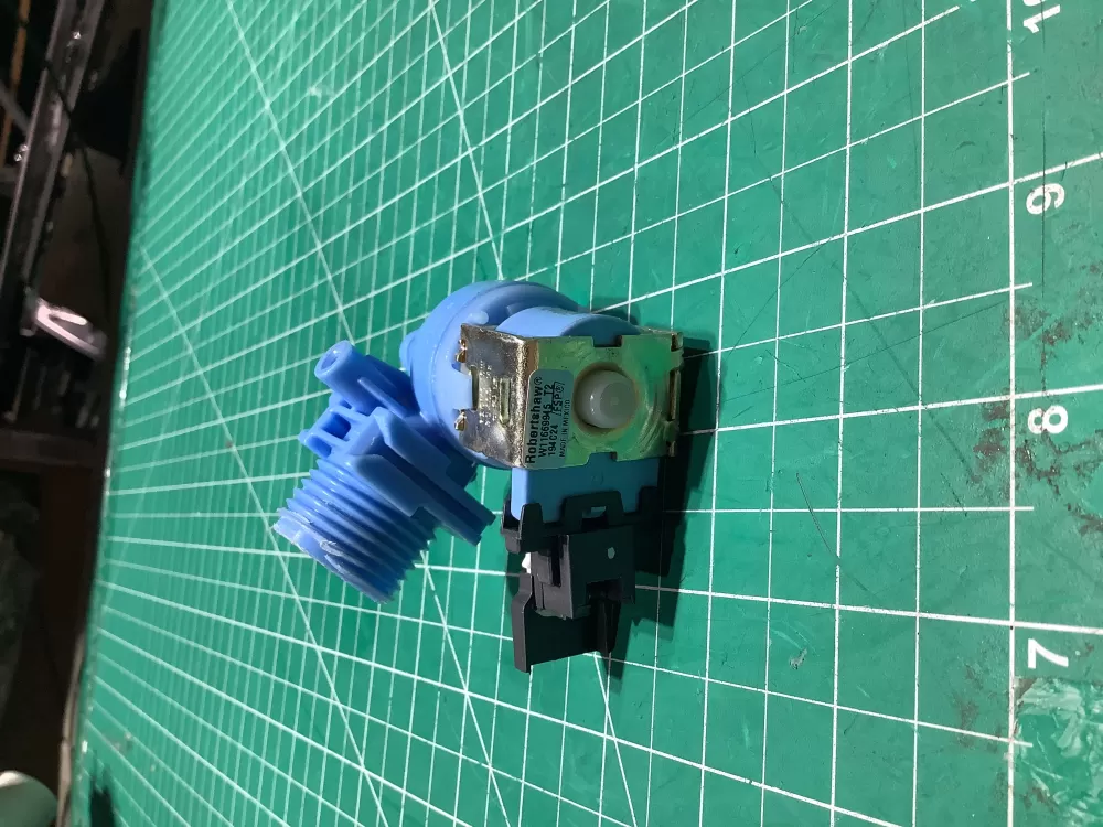 Maytag  Whirlpool W11669945  W11684544 Dishwasher Water Inlet Valve