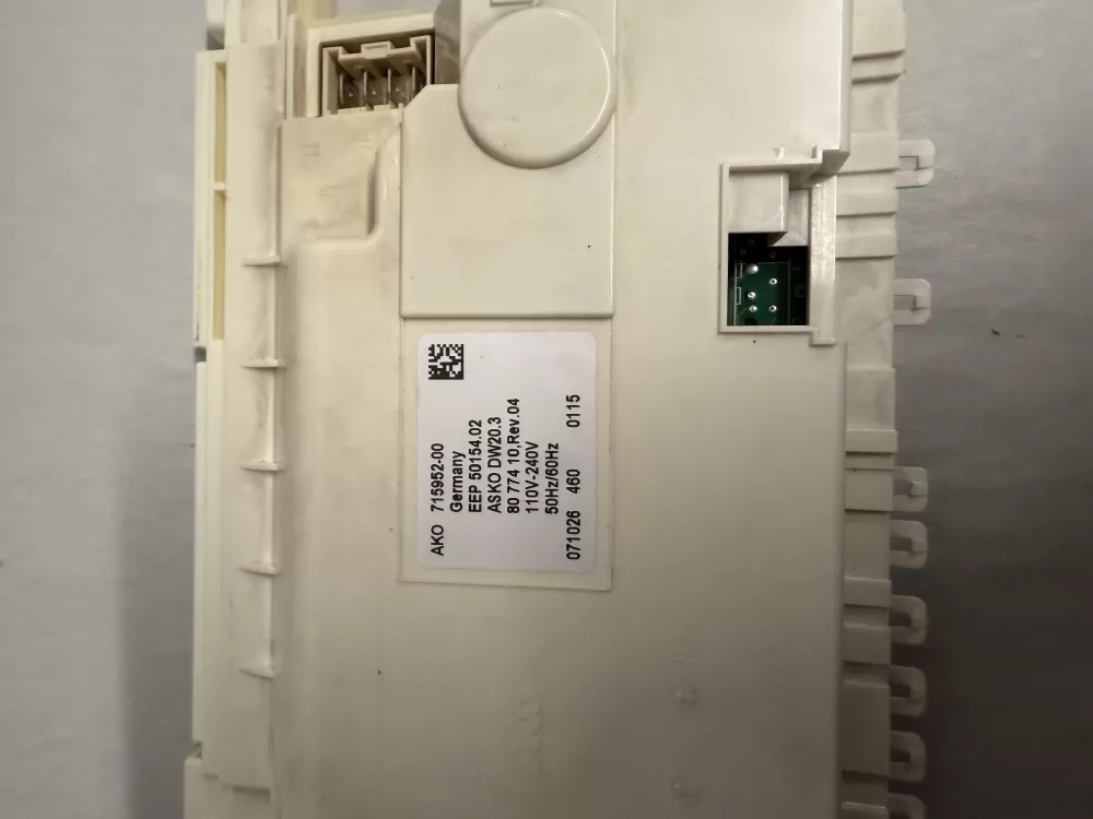 ASKO Dishwasher Control Board * P# 715952-00 8077410 AZ217175 | KMV17