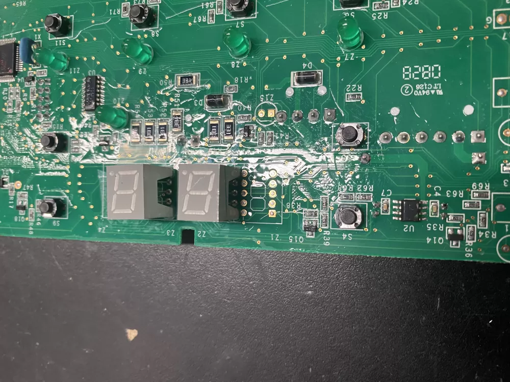 GE Hotpoint 200D7355G006 Refrigerator Control Board Dispenser AZ23316 | BK1131