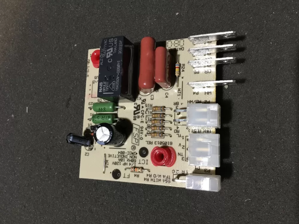 Crosley  Estate  Inglis  Kenmore  Kitchen Aid  Maytag  Roper  Whirlpool 2213100  2213473  2302564  2303826  2304099  6105013  WP2304099 Refrigerator Control Board