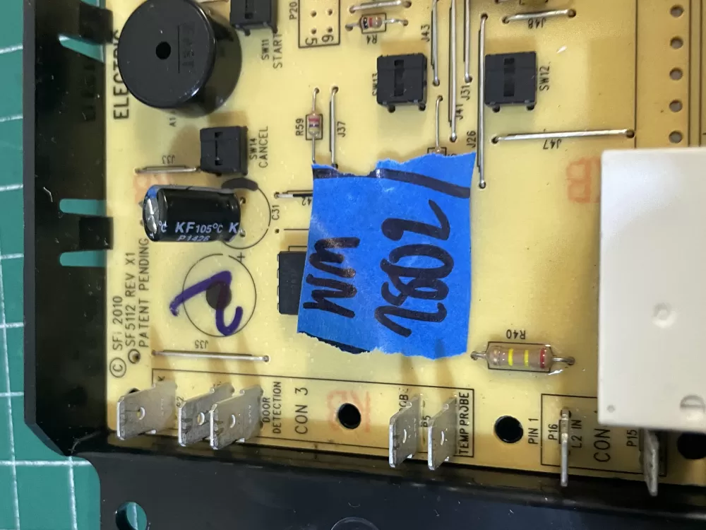 Whirlpool AP6023223 W10349740 Range Control Board AZ200757 | Wm2802