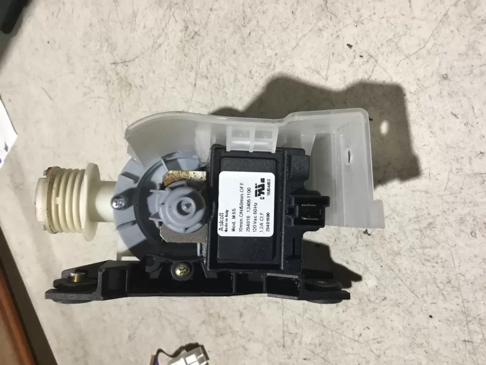 Whirlpool Kenmore 137108000 Washer Drain Pump AZ76246 | Sl150