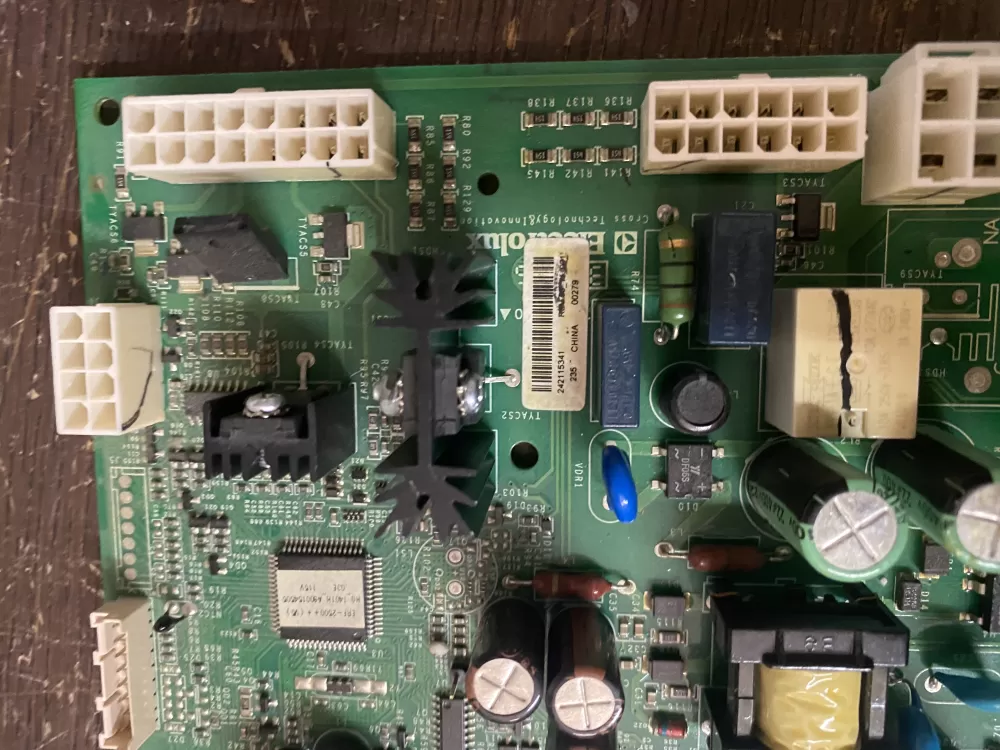 Electrolux Frigidaire 242115341 Refrigerator Control Board AZ52660 | BK1865