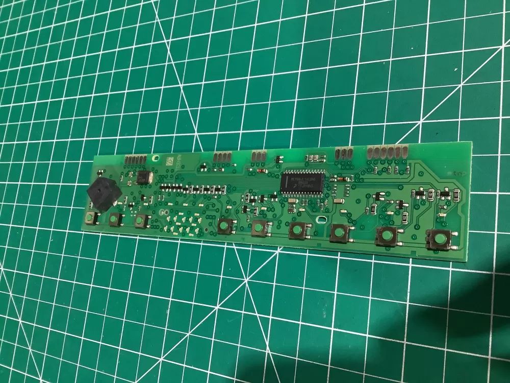 Bosch Control Board 5560006106 AZ129925 | NR1875