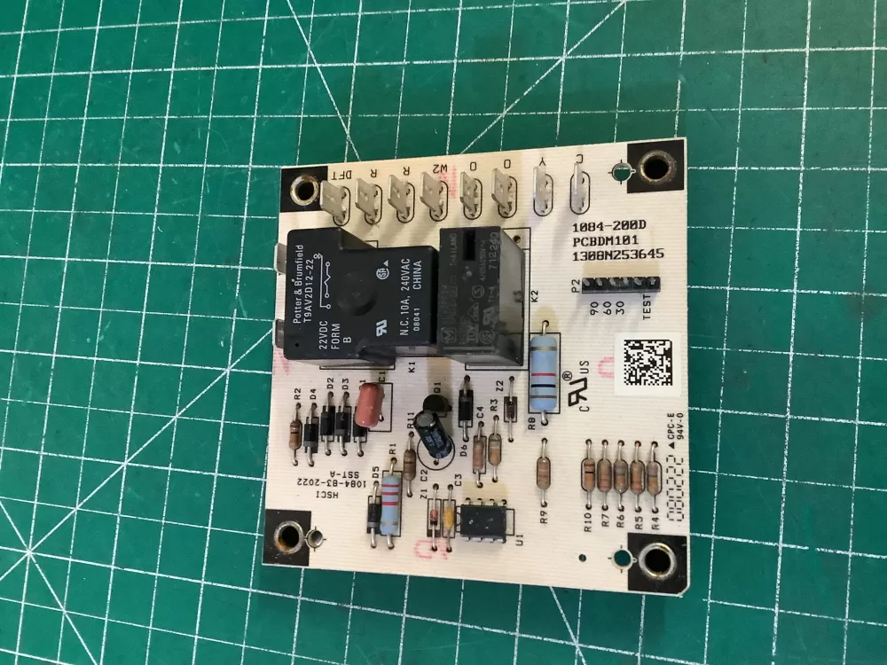 Goodman PCBDM101S Heat Pump Defrost Timer Control Board AZ192254 | NR607