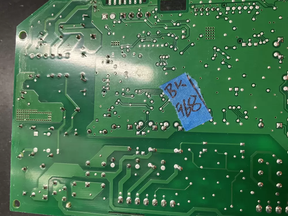 Whirlpool Maytag Kenmore W10516800 Refrigerator Control Board AZ19730 | BK968