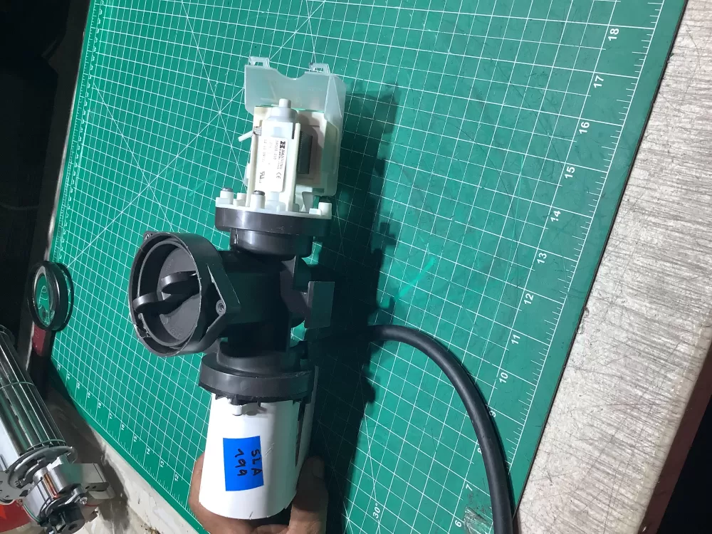 LG DP025 210 Dishwasher Drain Pump AZ147778 | SL199