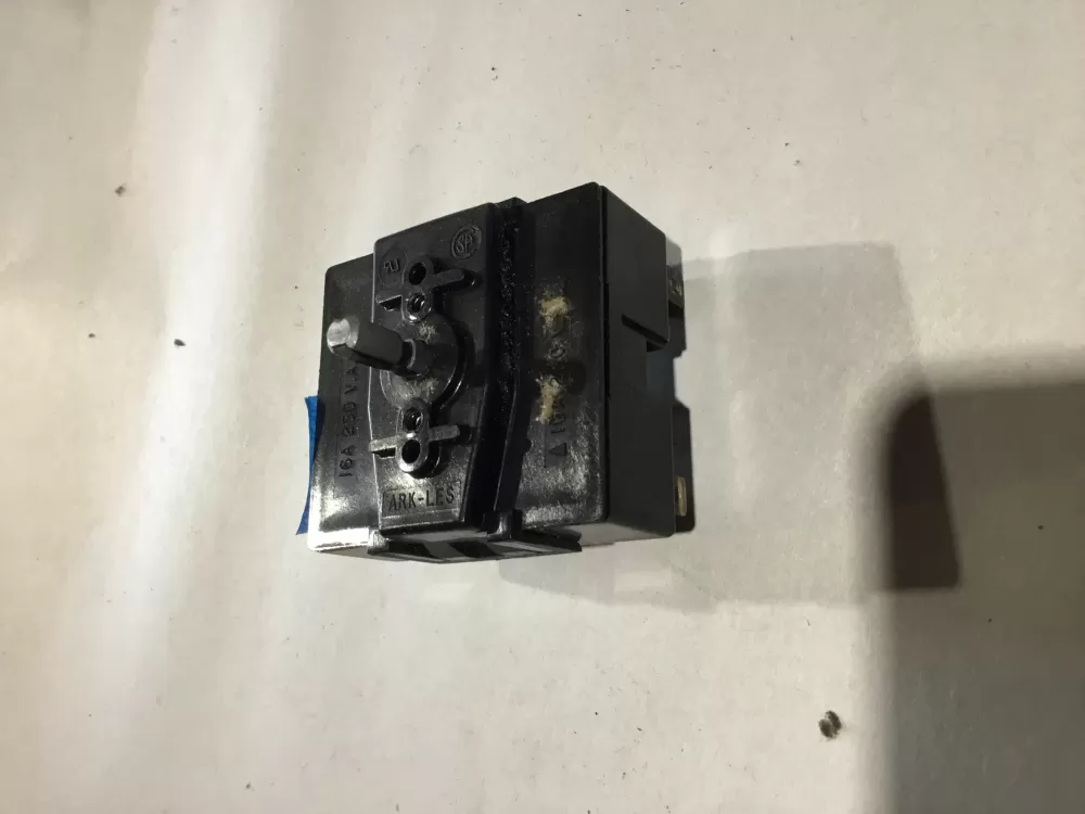 Whirlpool 661452 Oven Start Switch AZ102210 | Sl141