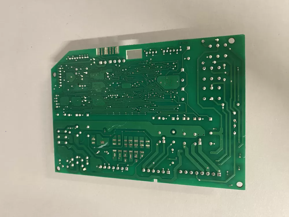 Whirlpool W10811363 W10854027 Refrigerator Control Board AZ226350 | BK2071
