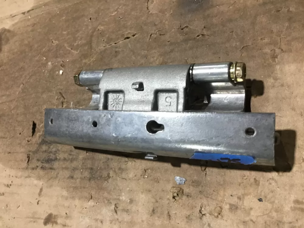 Whirlpool Dryer Door Hinge 8578829 8578887 8565085 W10304672 AZ96507 | Sl132