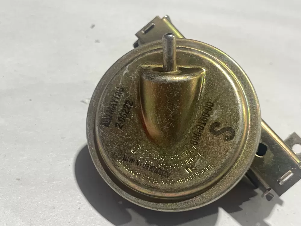 Maytag 606-0160-00 Washer Water Level Pressure Switch AZ139993 | Wm585