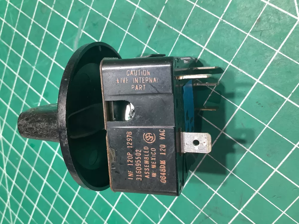 Frigidaire  Kenmore  Electrolux AP6284789 316095500 316095502 316095503 5304508926 PS12176130 Range Burner Switch