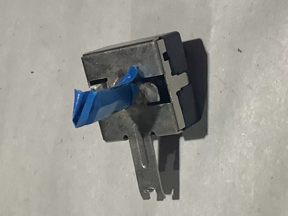 GE Hotpoint WE4M399 Dryer General Electric Switch AZ131780 | Sl169