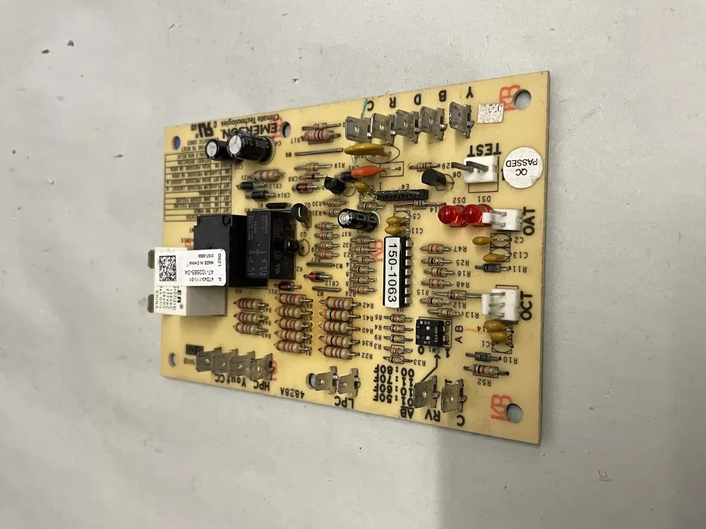 Rheem 47D43-111-01   Control