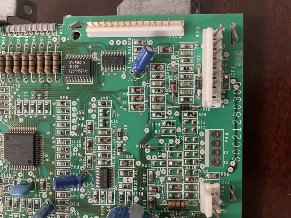 Whirlpool Magic Chef 6 2727840 Range Oven Control Board AZ47777 | KM1738