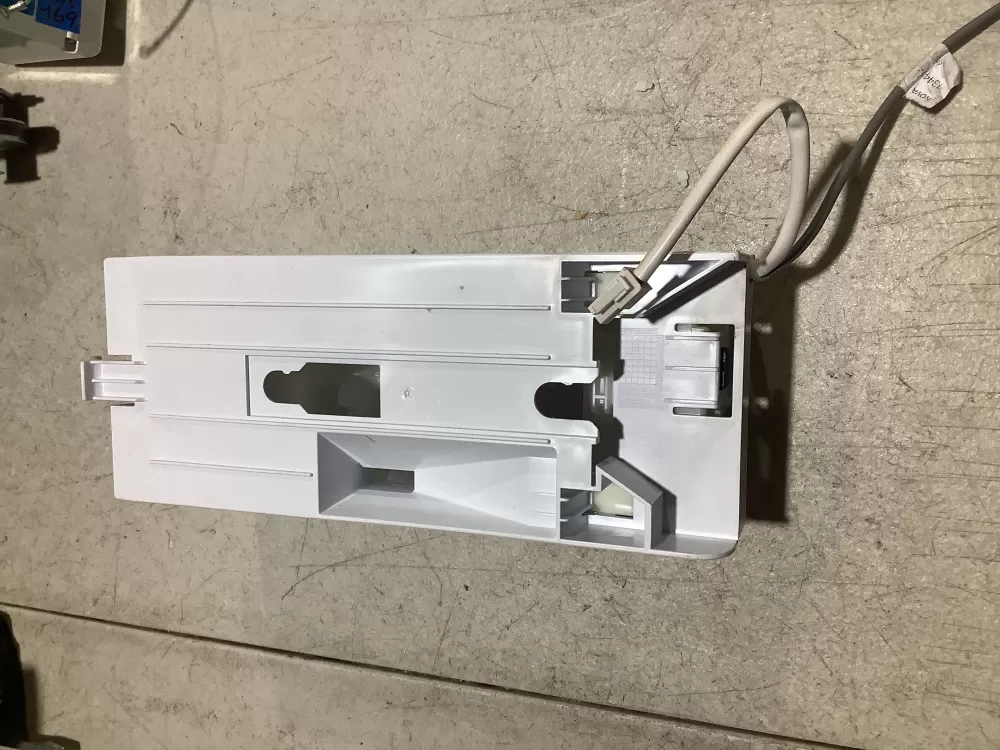 Blomberg 4911630300 ICE MAKER AZ113535 | SL169