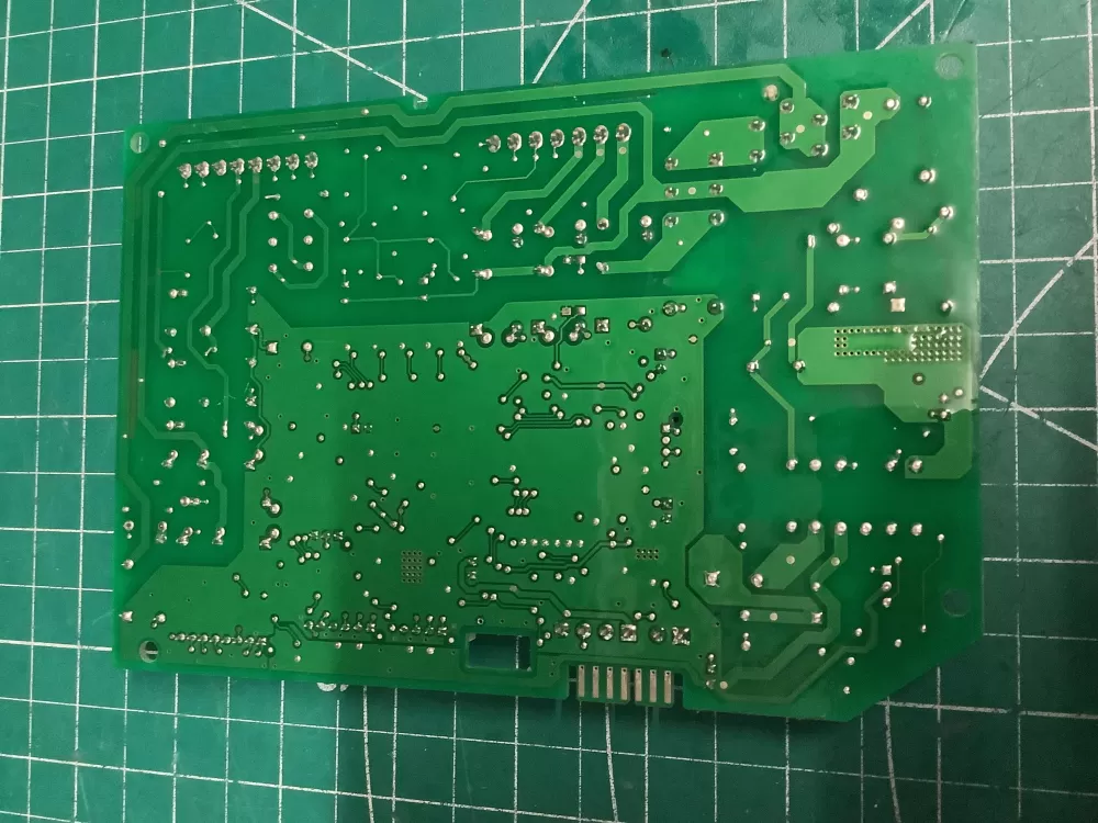 Whirlpool  Maytag  KitchenAid  Jenn-Air AP6329003 W10467104 W10614933 W10886280 WPW10614933 W11035835 PS12346620 Refrigerator Control Board