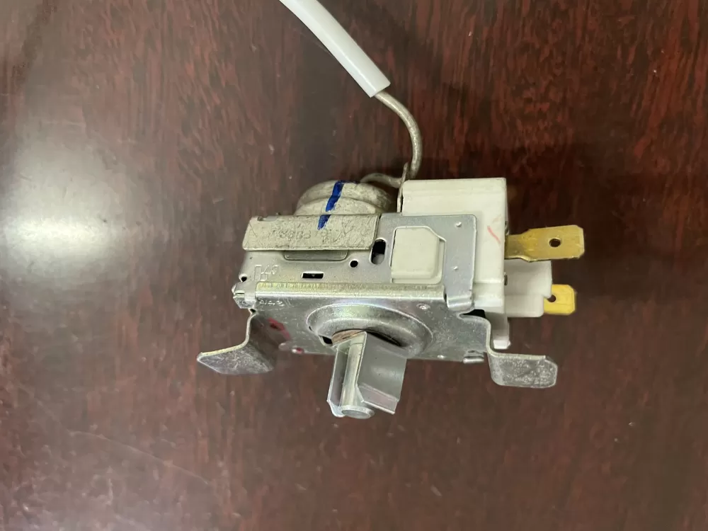 Whirlpool Maytag 450226-16 Refrigerator Thermostat AZ36123 | KM148