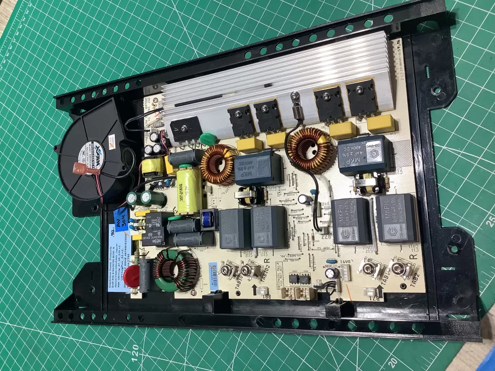 Kenmore 318416100 Cooktop Control Board AZ186149 | AV304
