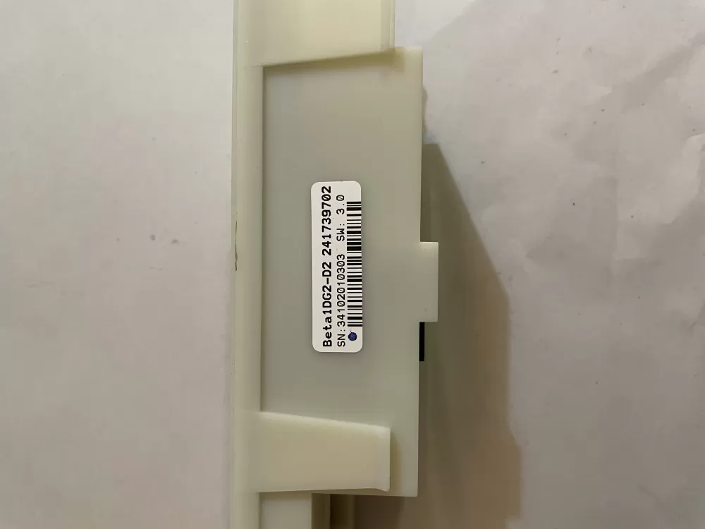 Frigidaire 241739710 Refrigerator Temp Control Board  AZ151667 | KM1972