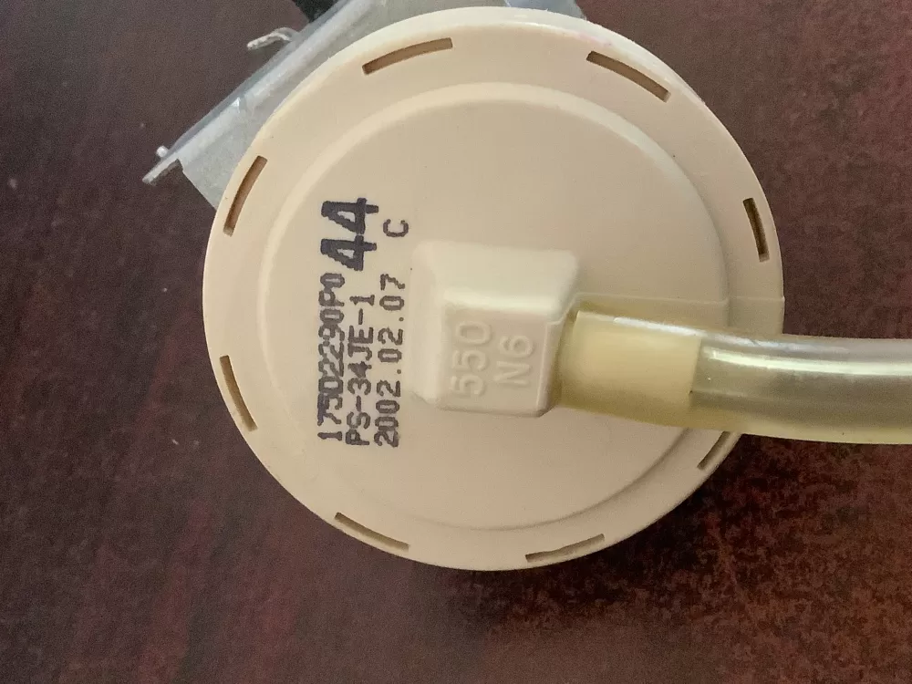 GE 17502290P0 Washer Pressure Switch