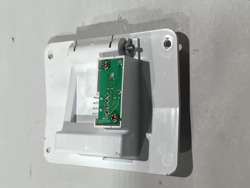 Whirlpool W10757851 4389102 Refrigerator Ice Control Board AZ176326 | Wm433