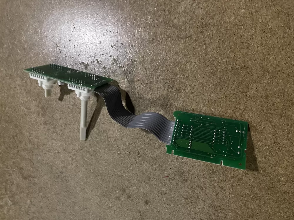 Whirlpool 2255222 Refrigerator Control Board AZ28030 | KM194