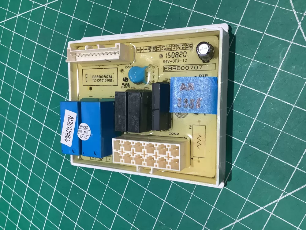 Kenmore LG EBR60070709 Refrigerator Control Board AZ185362 | AR2555