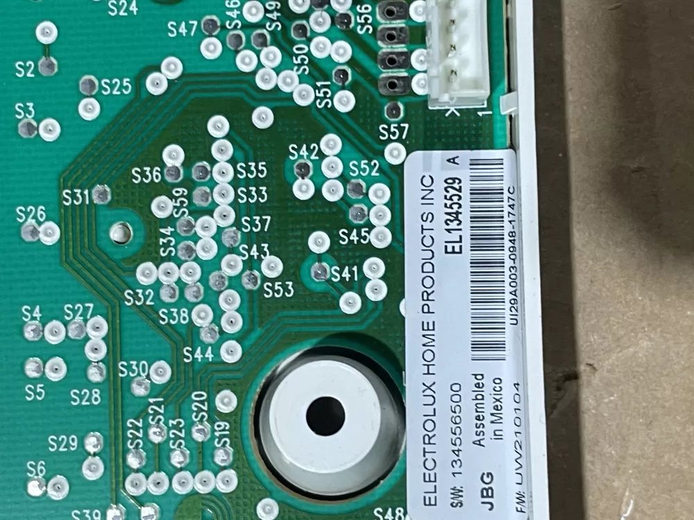 Electrolux EL1345529 A 1345529A Washer Control Board AZ92447 | Wm524