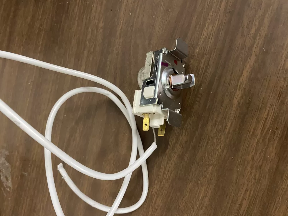 Frigidaire Kenmore 3ART5VC158 Refrigerator Control Board AZ31952 | BK1676